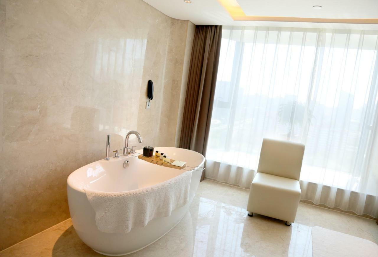 Grand Metropark Hotel Beijing Bagian luar foto